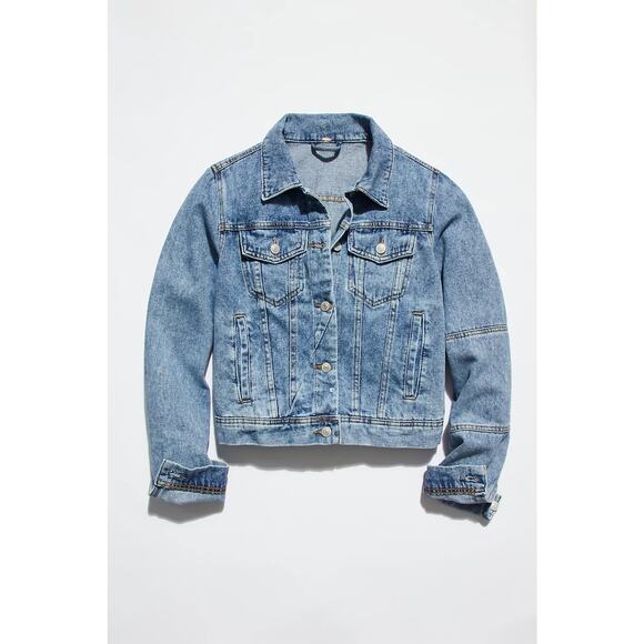 #290 NWT- Free People x We The Free Rumors Denim Trucker Jacket SIze:SM - Picture 4 of 4